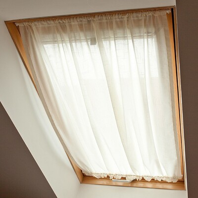 Roof window curtain 110 x 260 cm + 3 cm trim (43.5 x 49.5 inch + 1 inch trim) in collection Romantica, fabric: 128-88