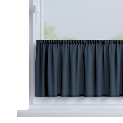 Slot valance