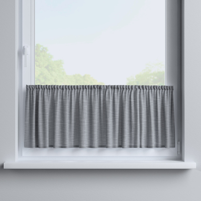 Slot valance