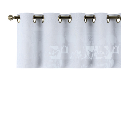 Eyelet pelmet