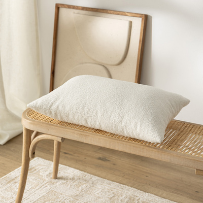 Pudebetræk<br/>Kinga aflang 47 x 28 cm fra kollektionen Boucle Mist, Stof: 145-42