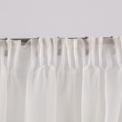 Záclony Lily 2 ks s krajkou, krátké 140 x 150 cm v kolekci Voile - Voál, látka: 900-01
